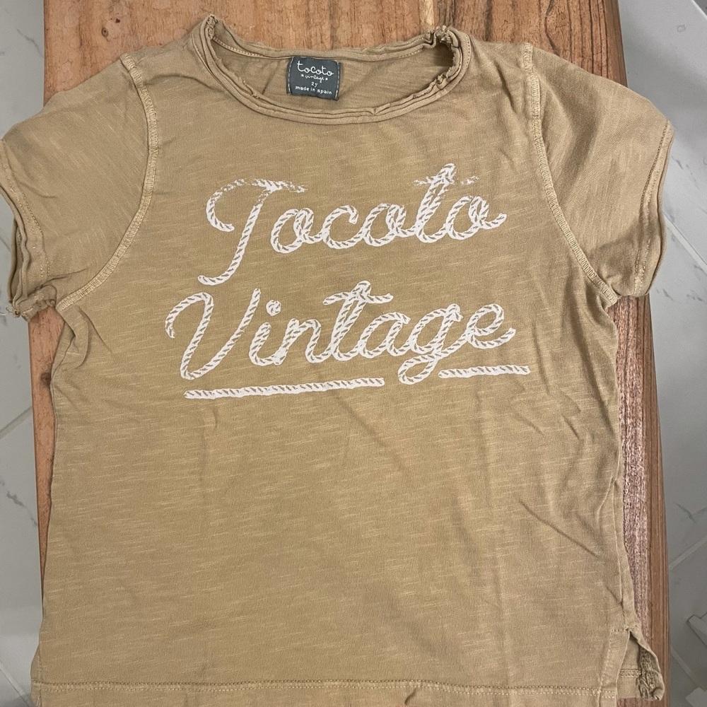 Tocoto Vintage T-shirt size 3